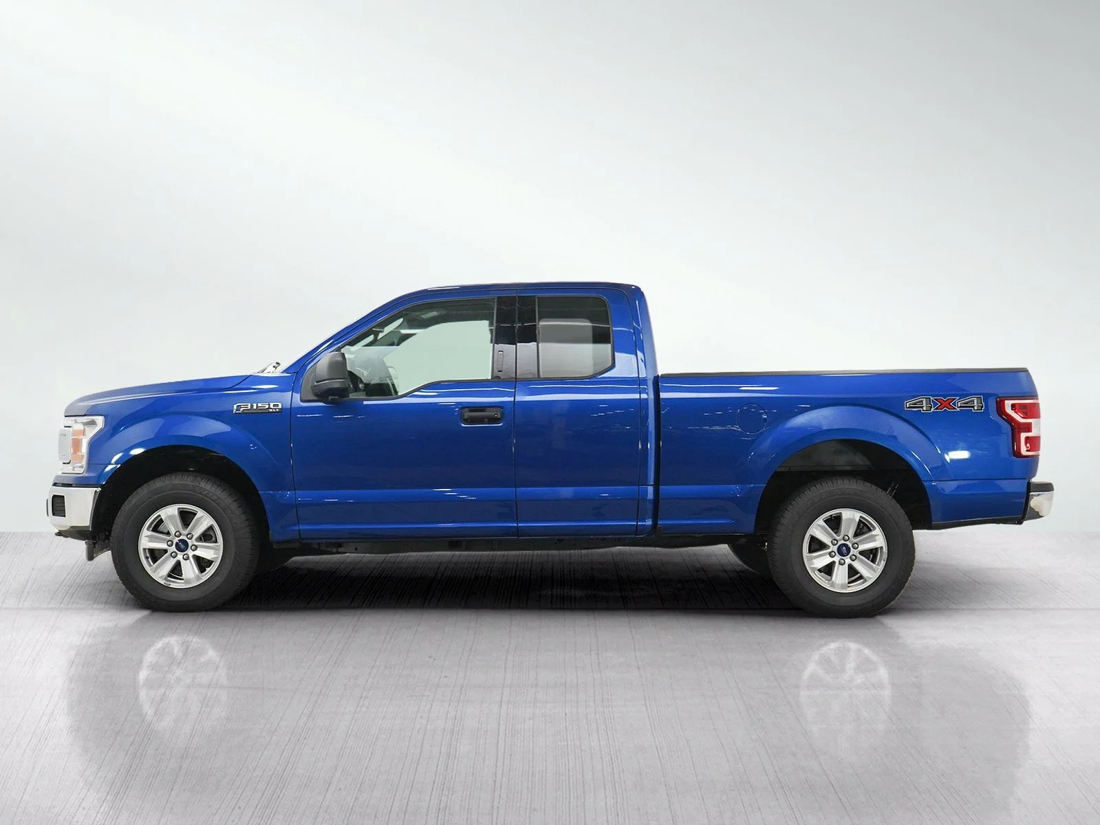 Used 2018 Ford F-150  with VIN 1FTEX1EBXJFA21096 for sale in Burnsville, Minnesota