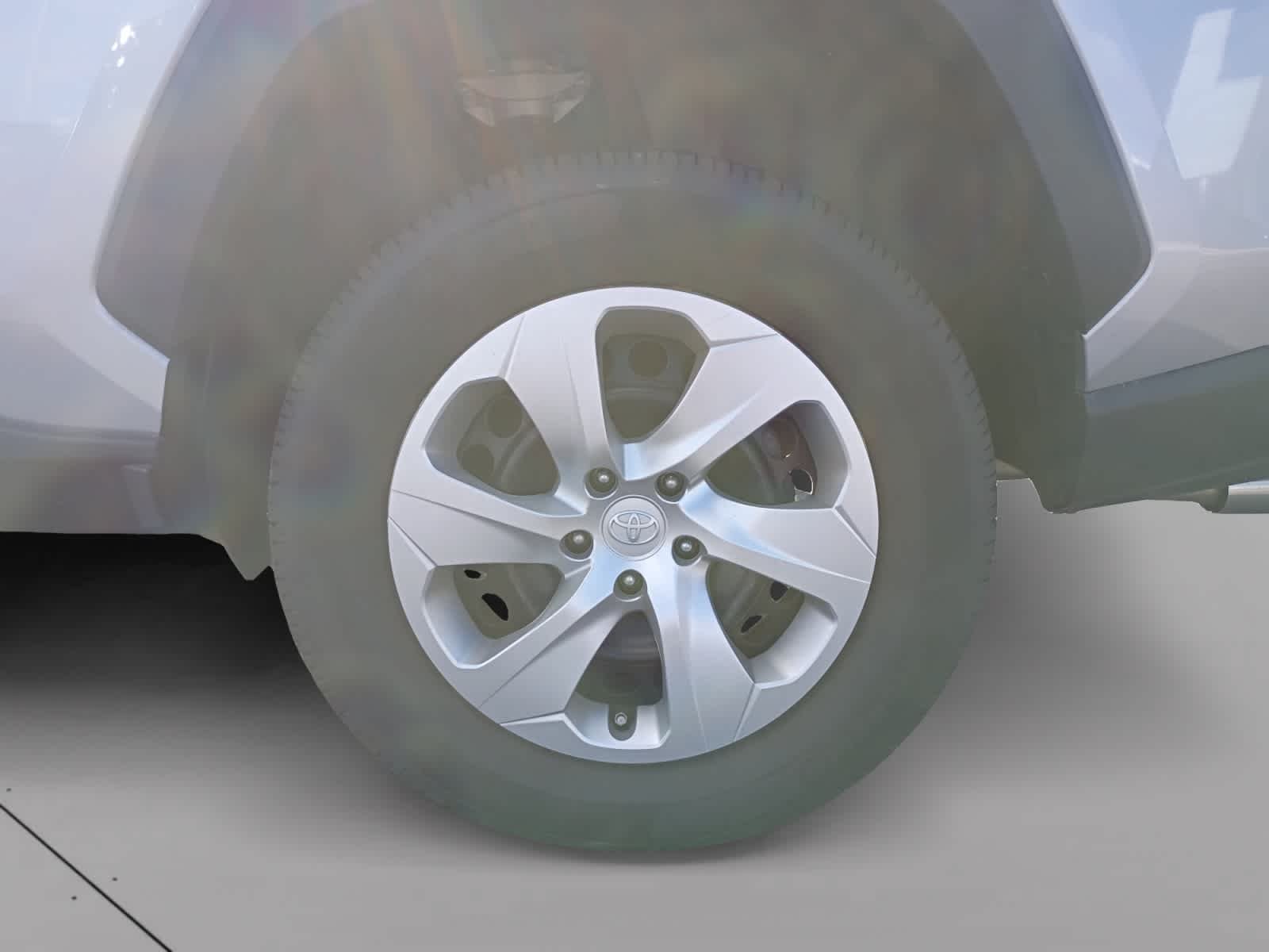 Used 2022 Silver Sky Metallic Toyota LE image 9