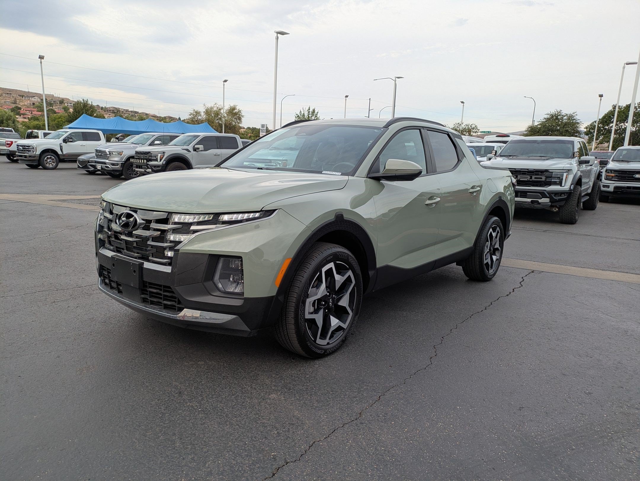 Used 2024 Sage Gray Hyundai Limited image 7