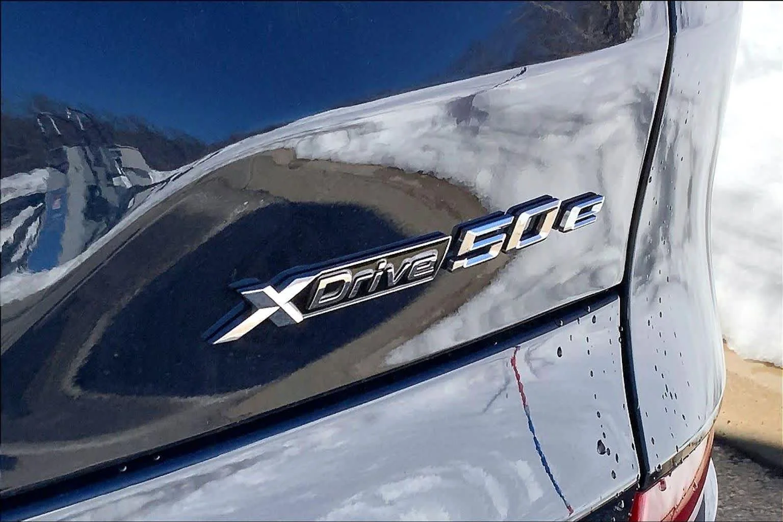 Used 2026 Carbon Black Metallic BMW xDrive50e image 15