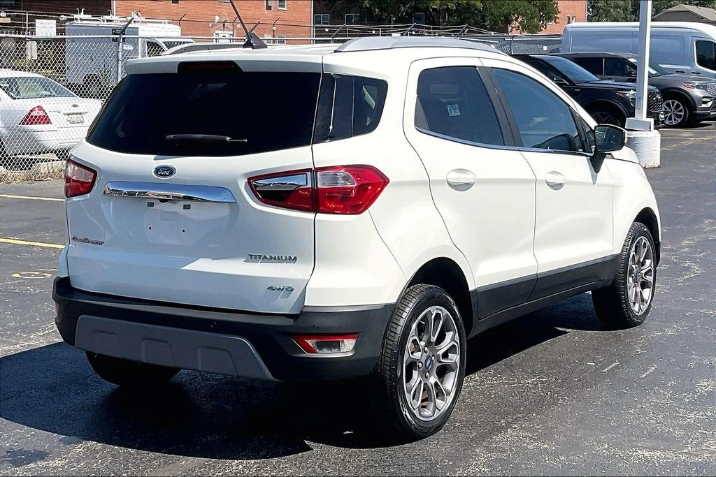 Used 2020 Diamond White Ford Titanium image 12