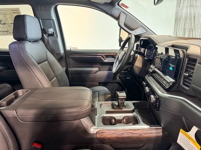 2026 GMC Sierra 1500 SLT - Photo 23