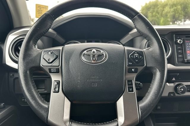 Used 2019 White Toyota SR5 image 24