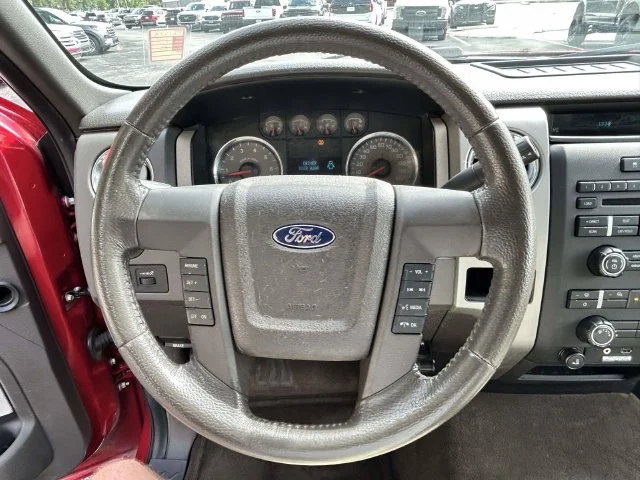 Used 2010 Red Candy Metallic Tinted Clearcoat Ford XLT image 33