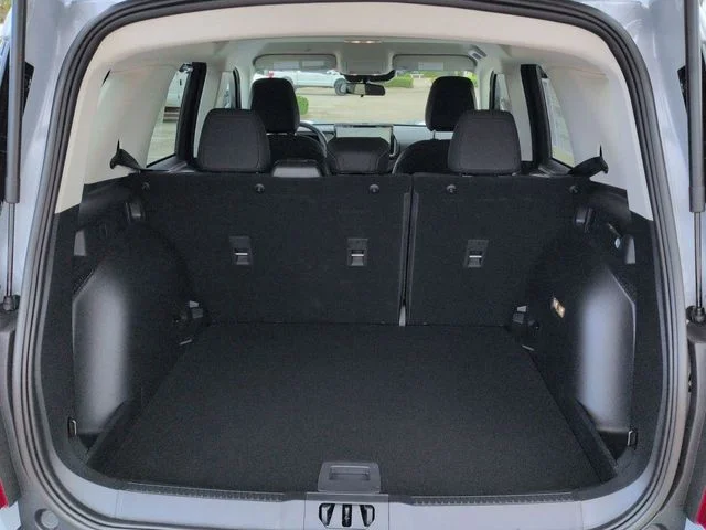 New 2026 Space White Metallic Ford Big Bend® image 13