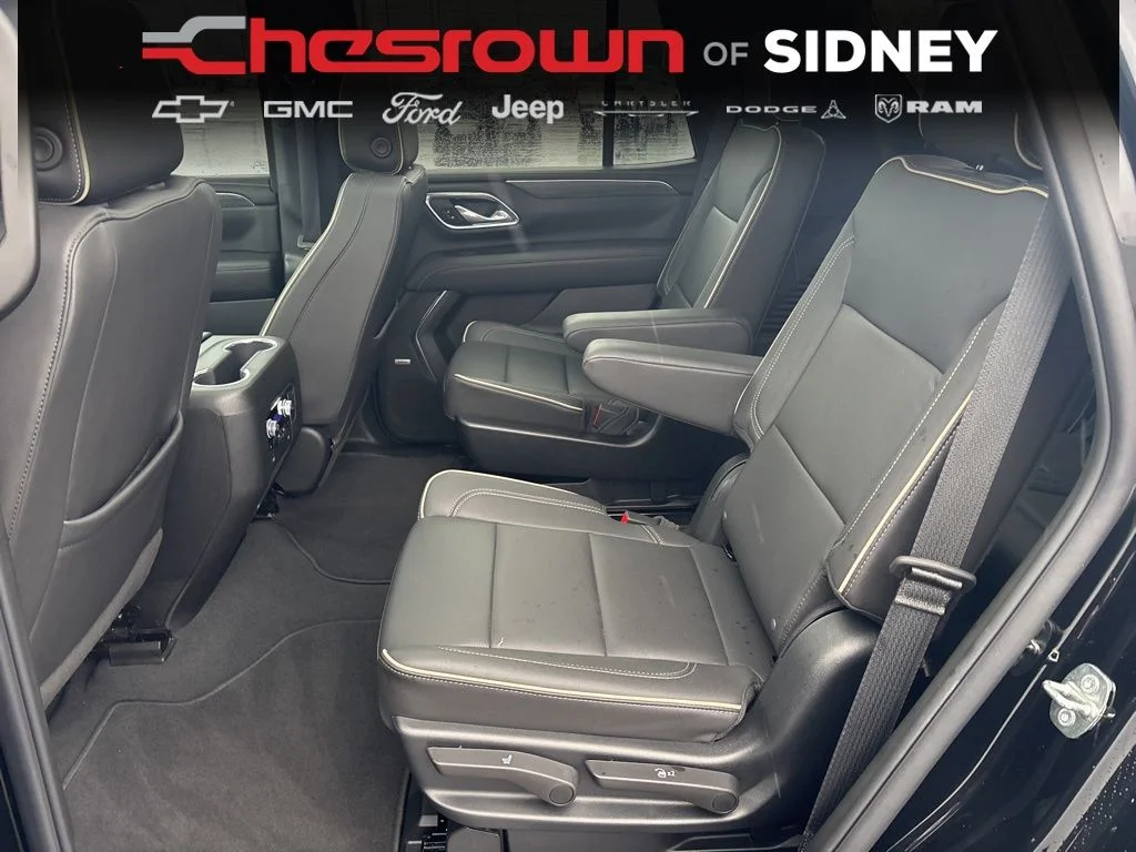 Used 2023 Black GMC SLT image 29