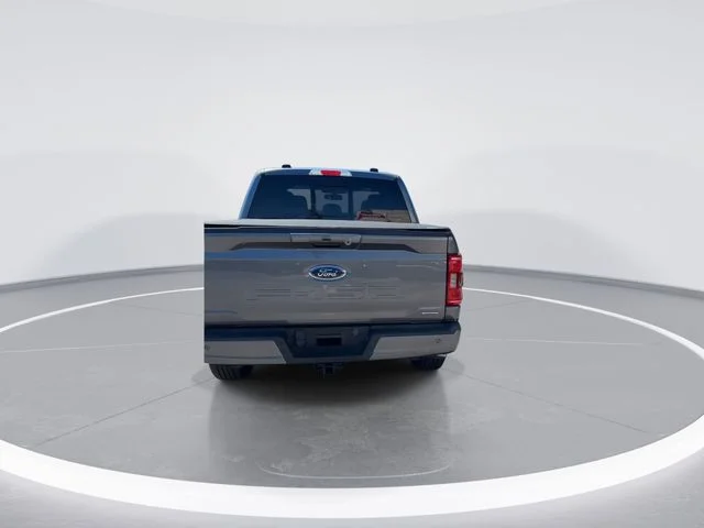 Used 2022 Gray Ford XLT image 7