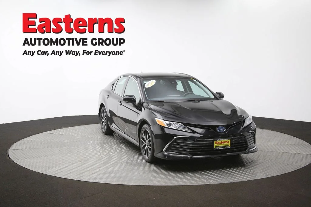 Used 2022 Black Toyota XLE image 50