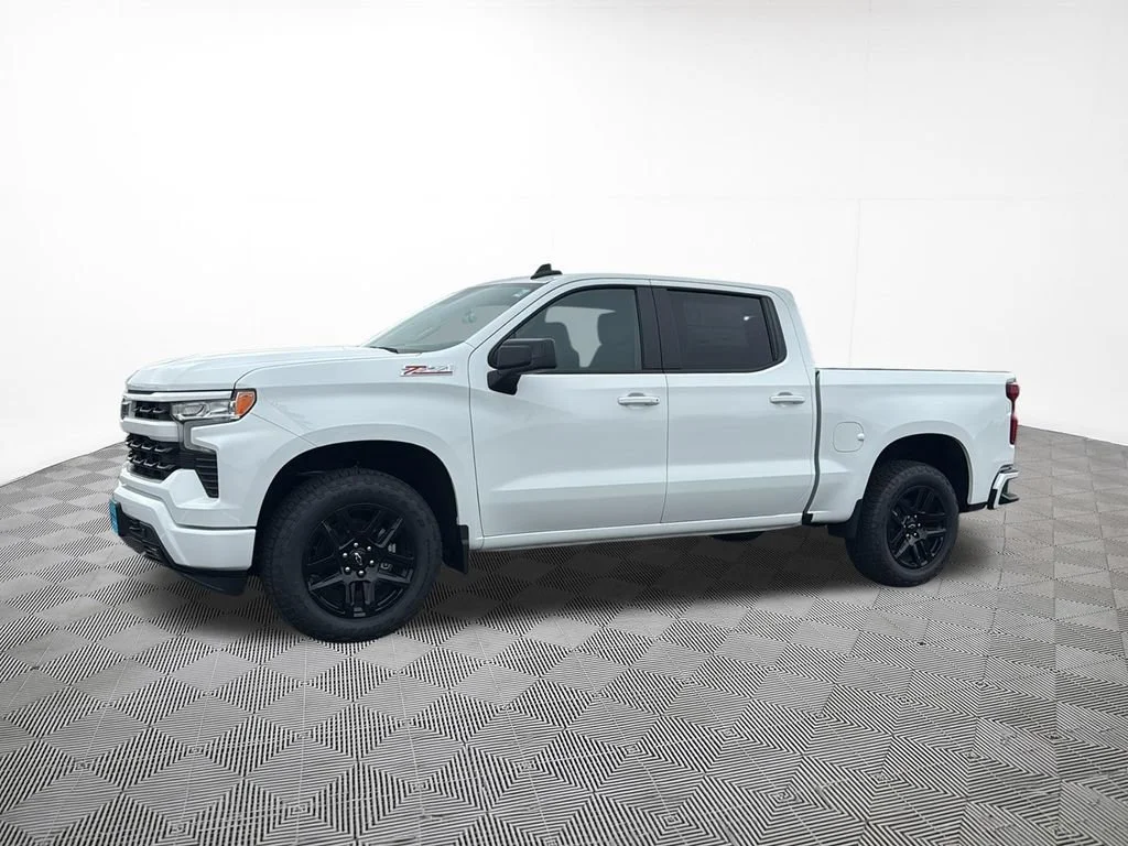 New 2026 Summit White Chevrolet RST image 2