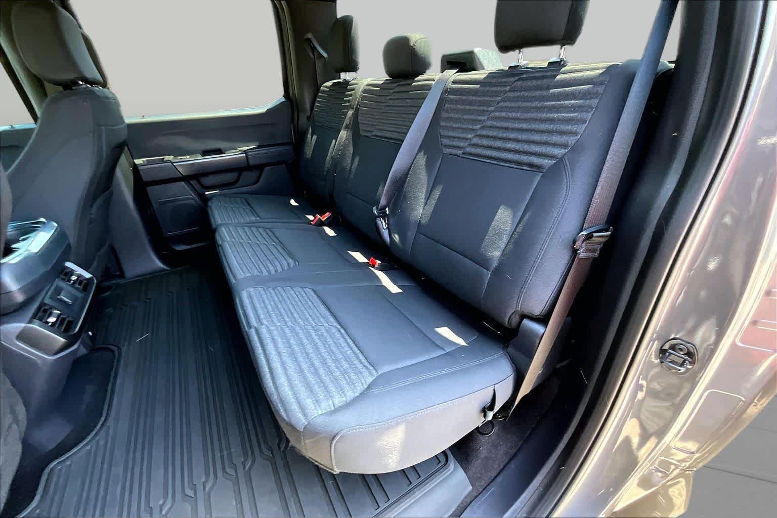 Certified Used 2022 Light Blue Clearcoat Metallic Ford XL image 24