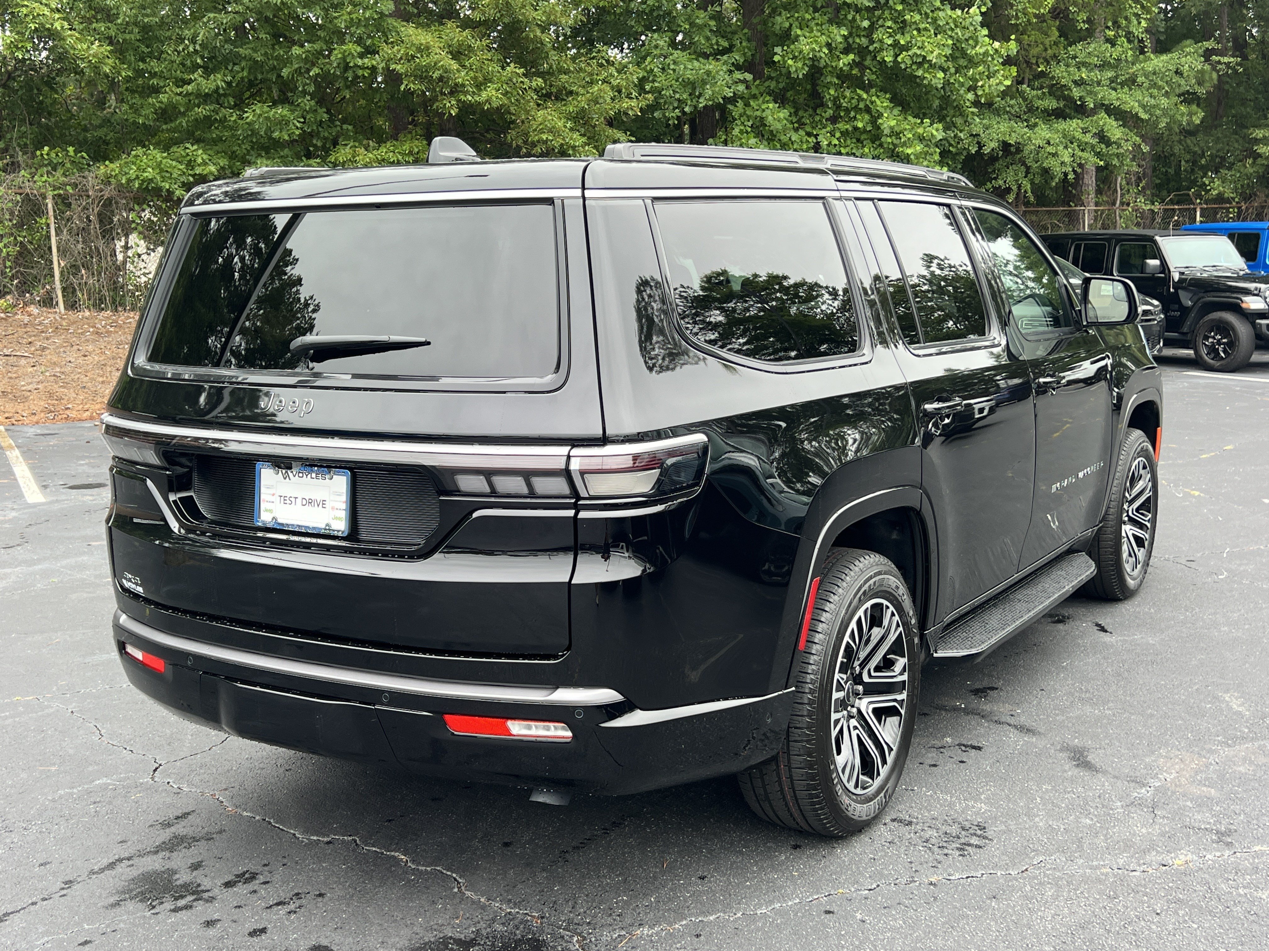 New 2026 High Gloss Black Jeep  image 8