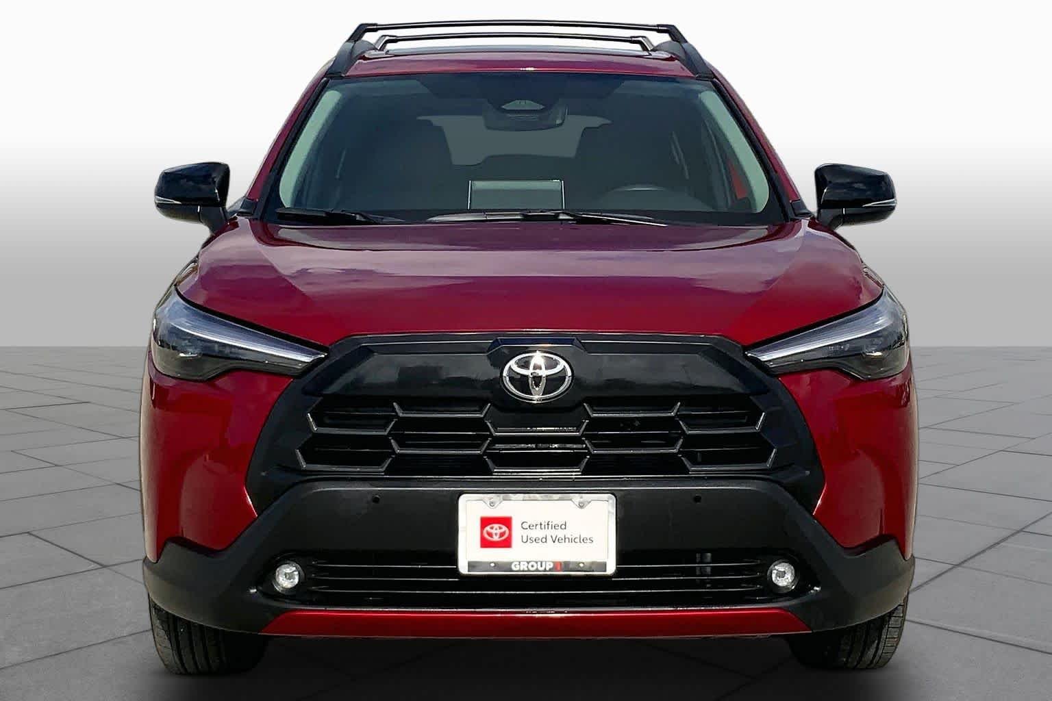 Used 2026 Soul Red Crystal Toyota XLE image 4