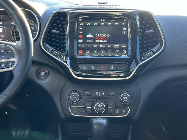 Used 2019 White Jeep Limited image 15