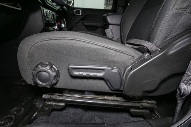 Used 2023 Black Jeep Sport image 35