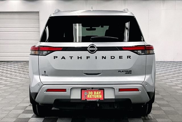 New 2025 Brilliant Silver Metallic Nissan Platinum image 5