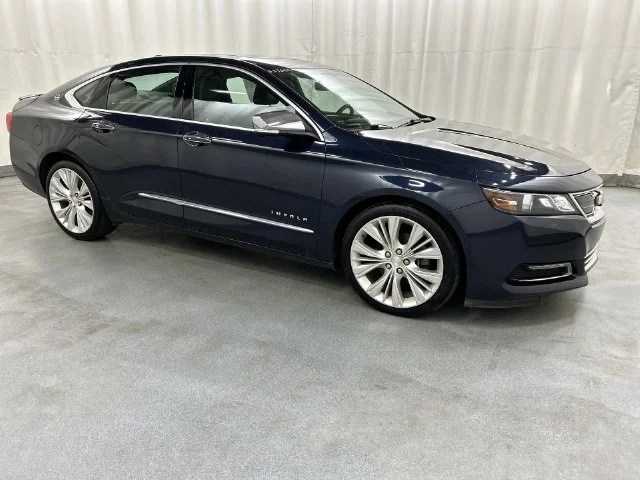 Used 2018 Blue Chevrolet Premier image 1