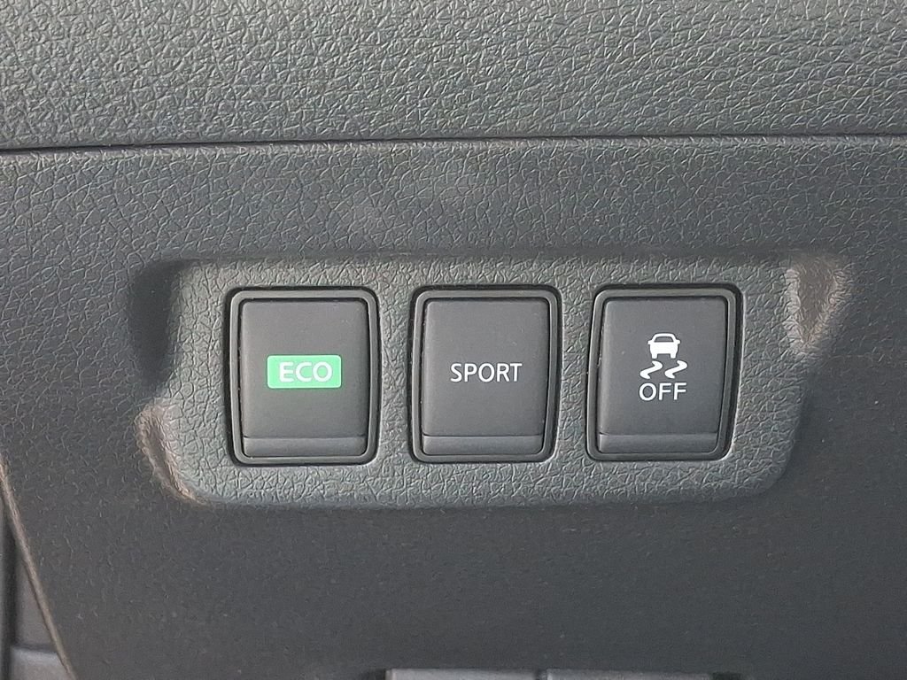 Used 2018 Gun Metallic Nissan S image 23