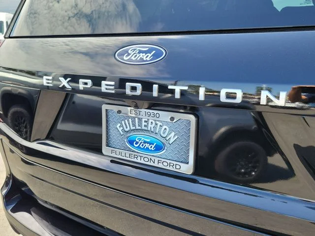New 2027 Agate Black Metallic Ford Active image 8