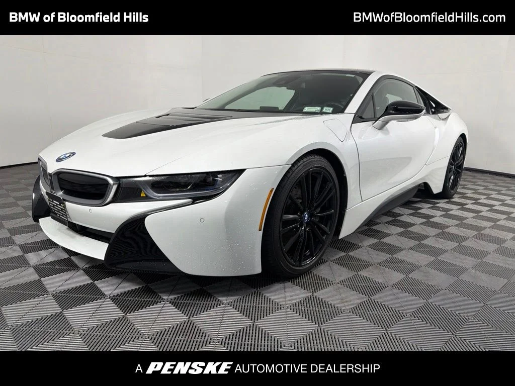 Used 2019 White BMW Base image 1