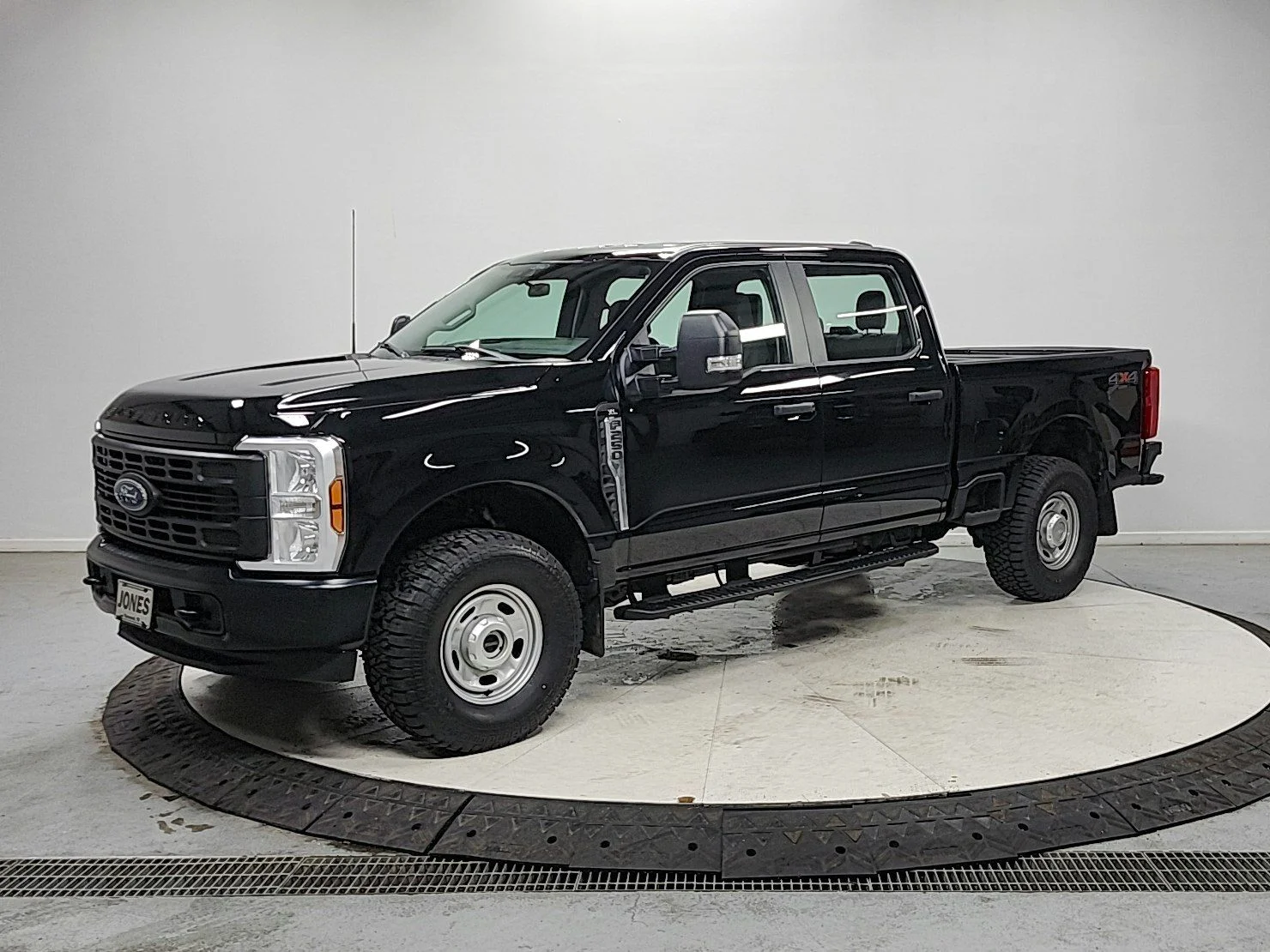 Used 2024 Black Ford XL image 3