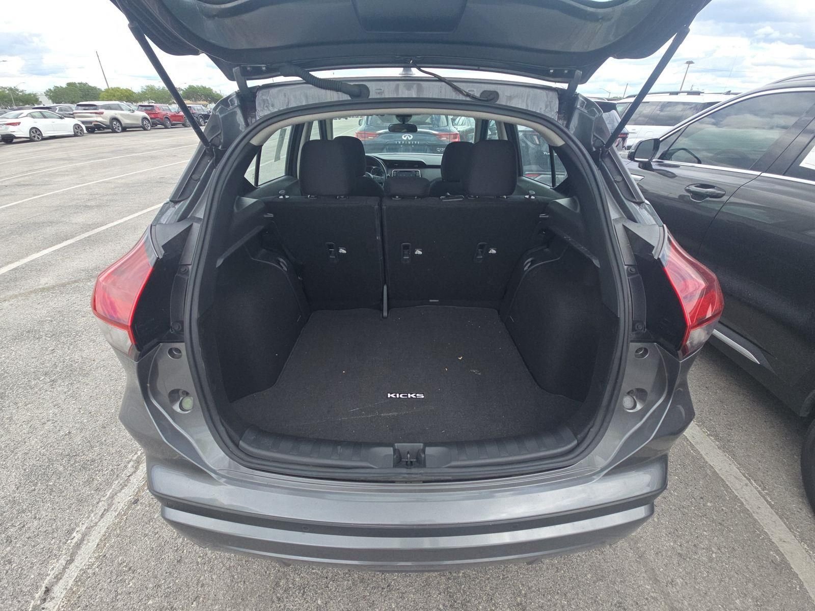 Used 2024 Gray Nissan S image 14