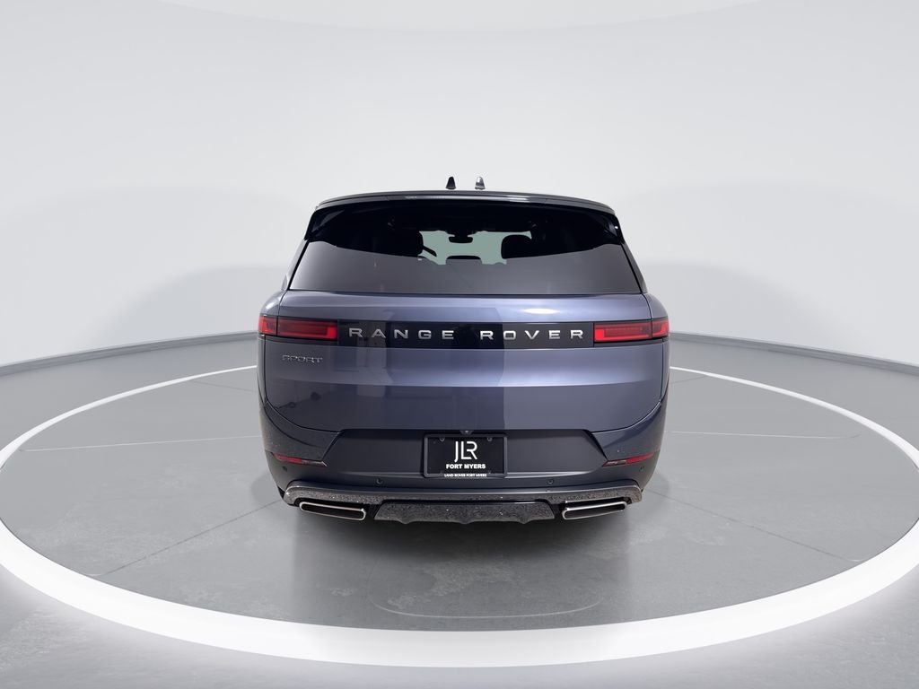 New 2026 Varesine Blue Land Rover SE image 7