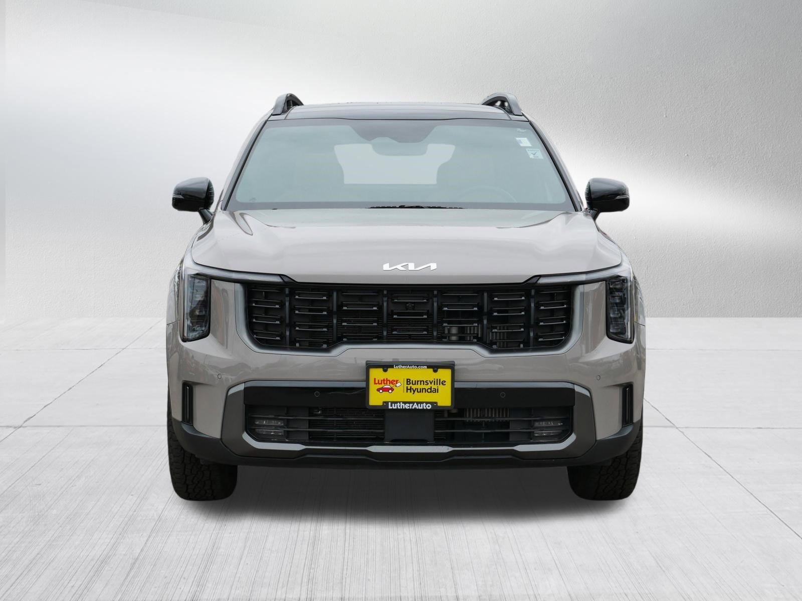Used 2024 Kia Sorento X-Pro SX Prestige with VIN 5XYRKDJF5RG307859 for sale in Burnsville, Minnesota