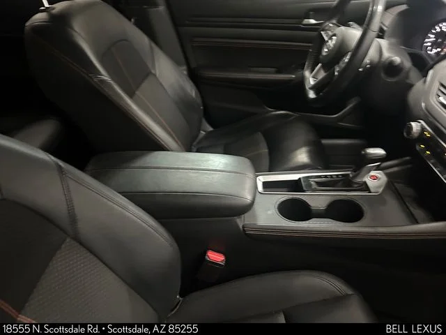 Used 2019 Red Nissan 2.5 SR image 11