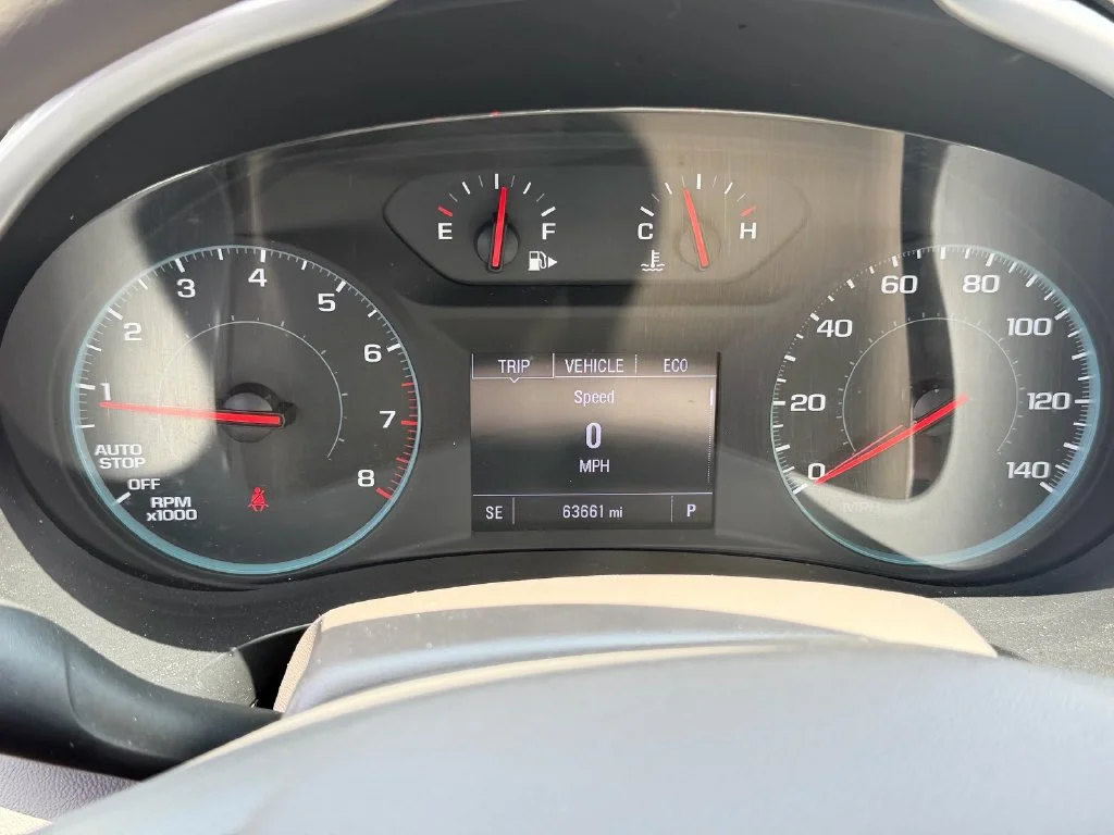 Used 2024 White Chevrolet LT image 20