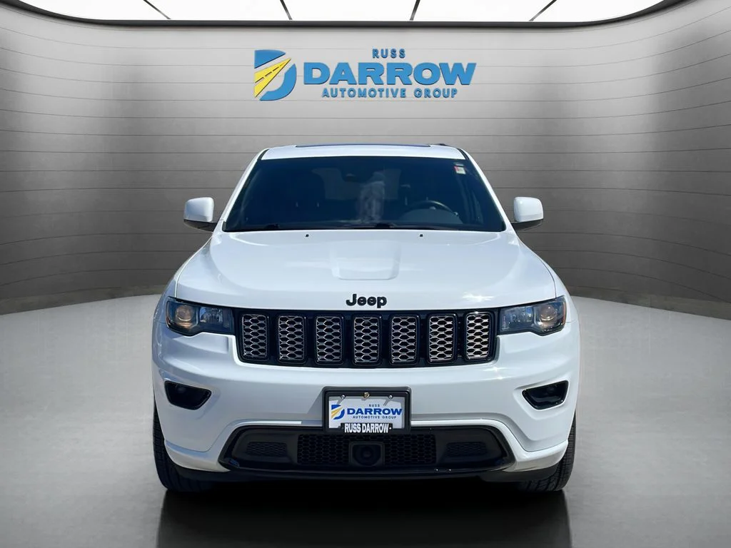 Used 2020 White Jeep Altitude image 8