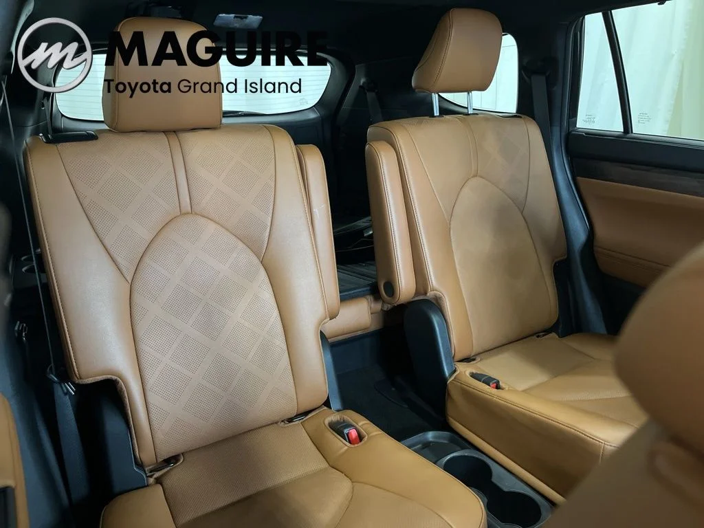 Used 2024 Black Toyota Platinum image 35