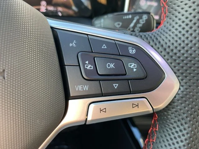 New 2026 Moonstone Gray Volkswagen 2.0T SE image 30
