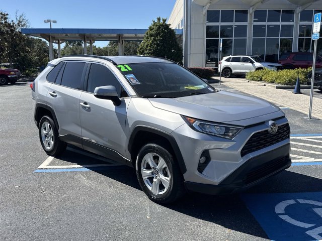 Used 2021 Silver Sky Metallic Toyota XLE image 2