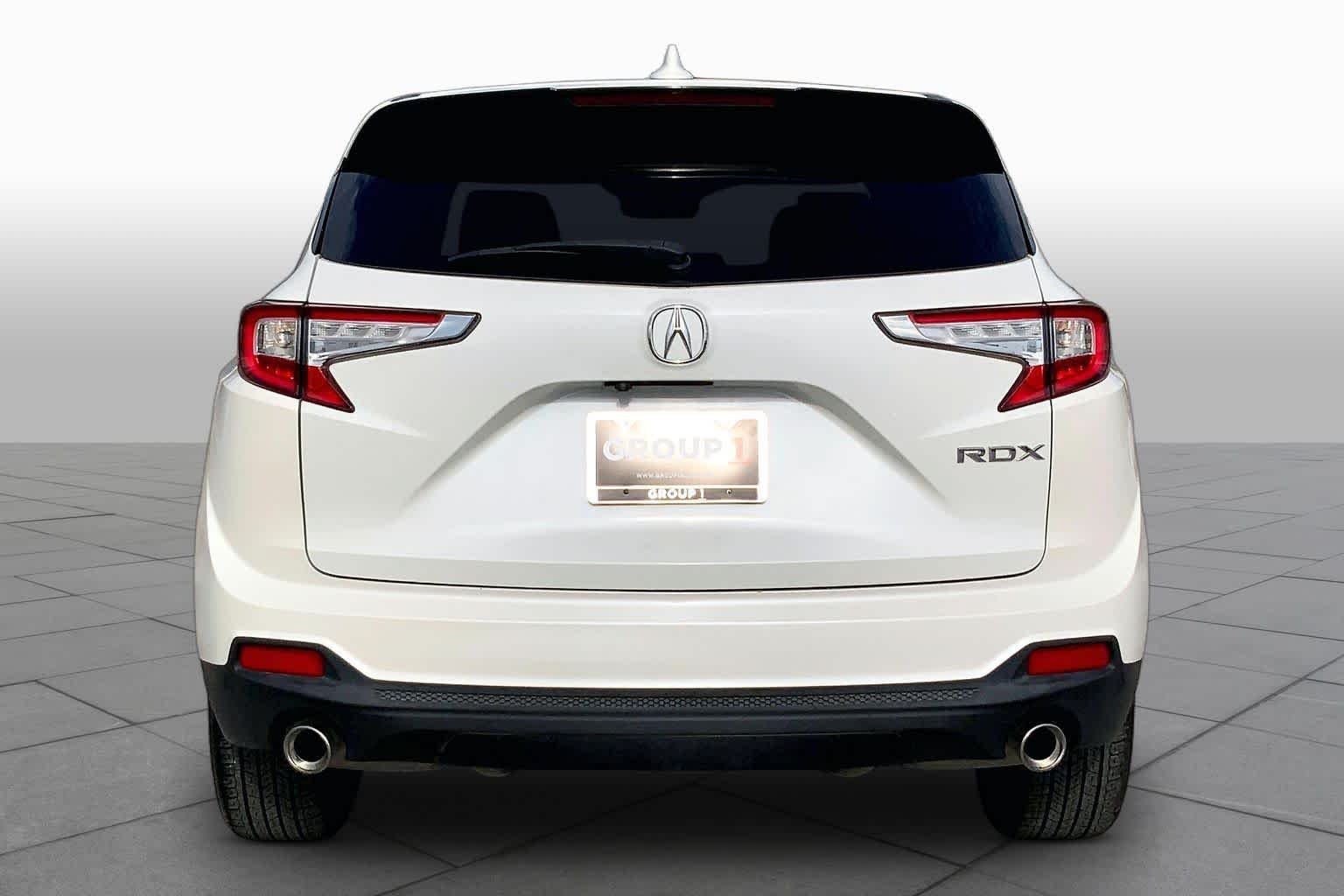 Used 2019 White Diamond Pearl Acura  image 5