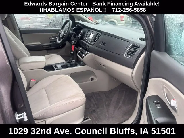 Used 2016 Silver Kia LX image 12