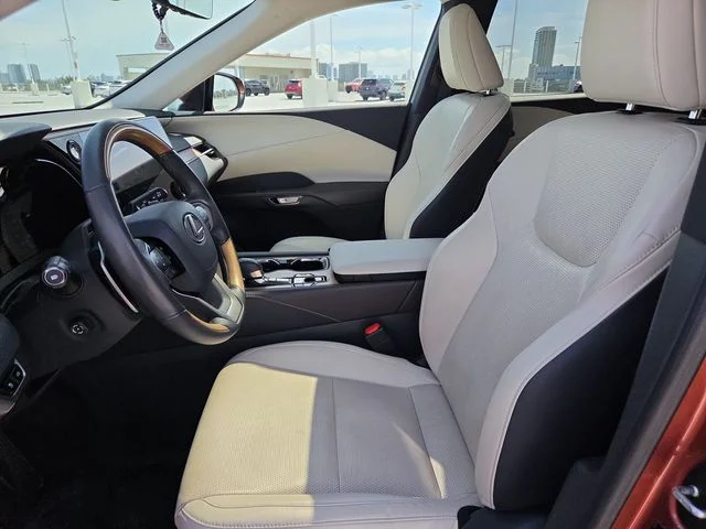 Used 2025 Brown Lexus 350h Premium Plus image 11