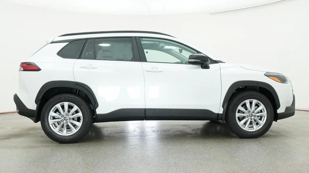 New 2026 Wind Chill Pearl Toyota LE image 13