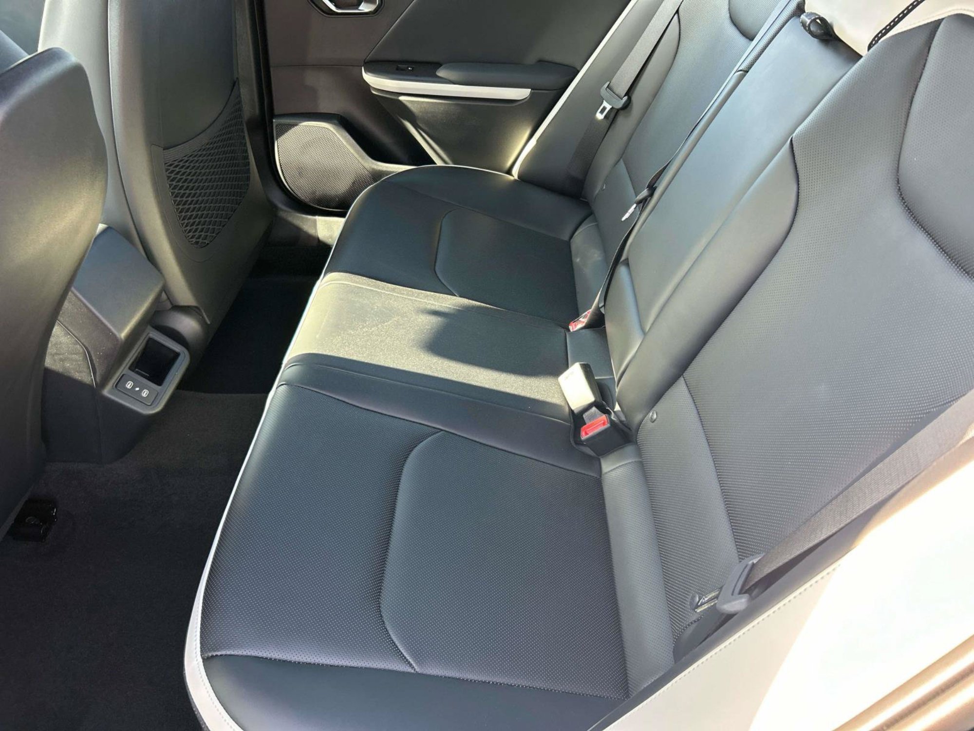 New 2027 Aurora Black Pearl Kia GT-Line image 14