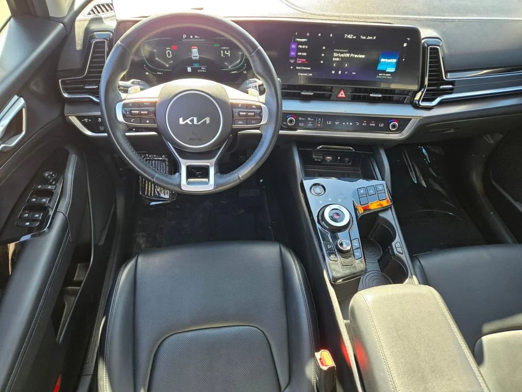 Used 2023 Fusion Black Kia EX image 12
