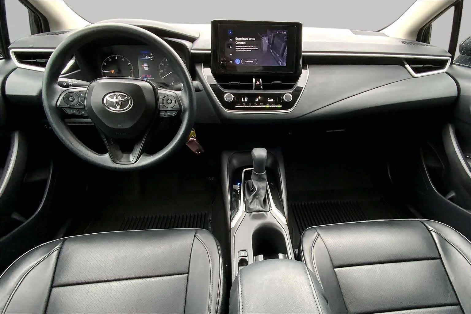 Used 2025 Midnight Black Metallic Toyota LE image 28