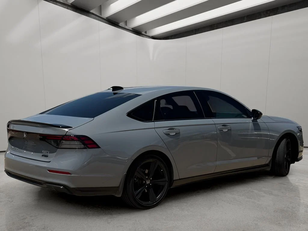 Used 2024 Urban Gray Pearl Honda Sport-L image 6