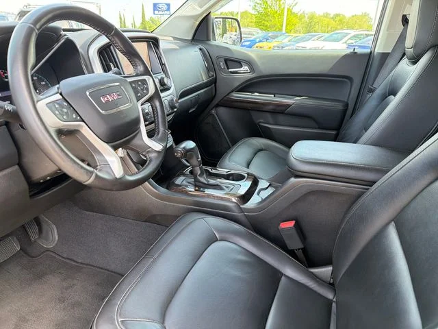 Used 2019 Gray GMC SLT image 18
