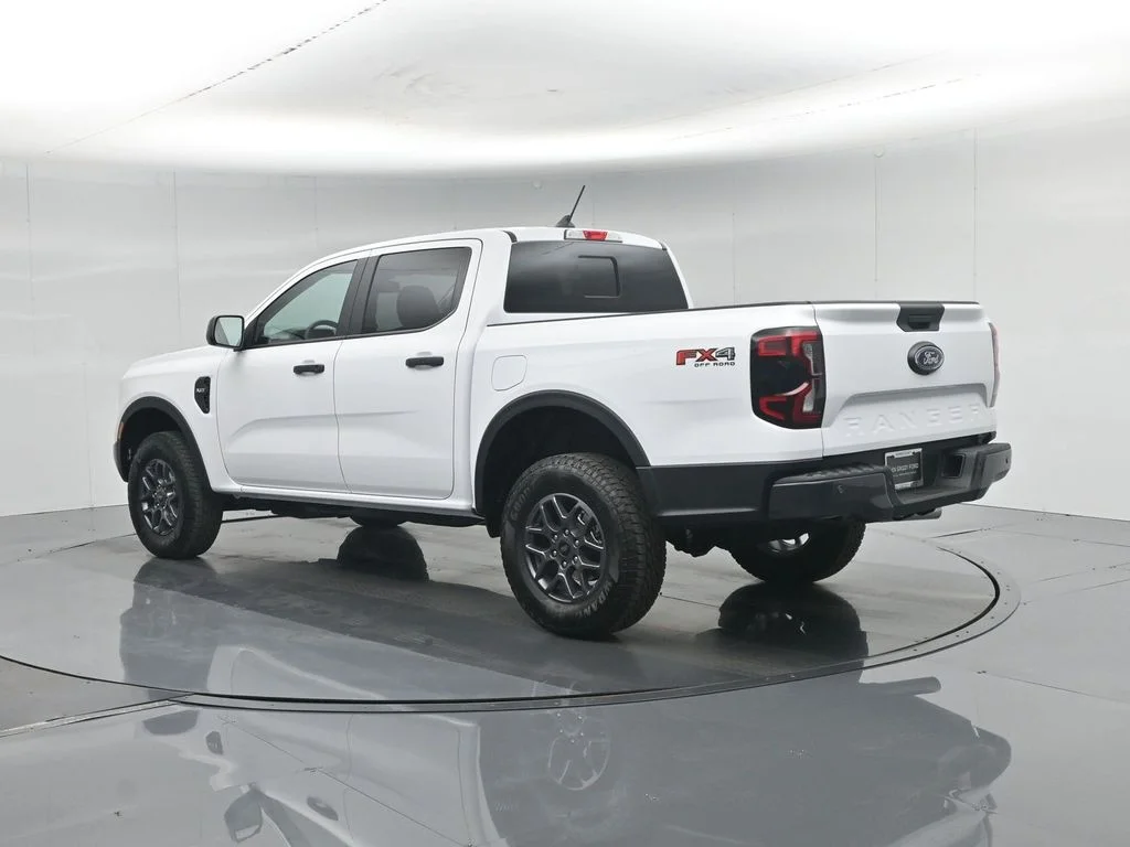 New 2026 Oxford White Ford XLT image 6