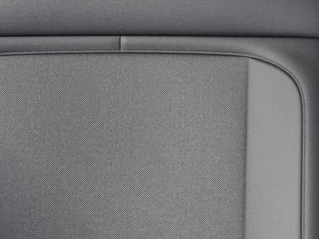 New 2027 Silver Hyundai SE image 17