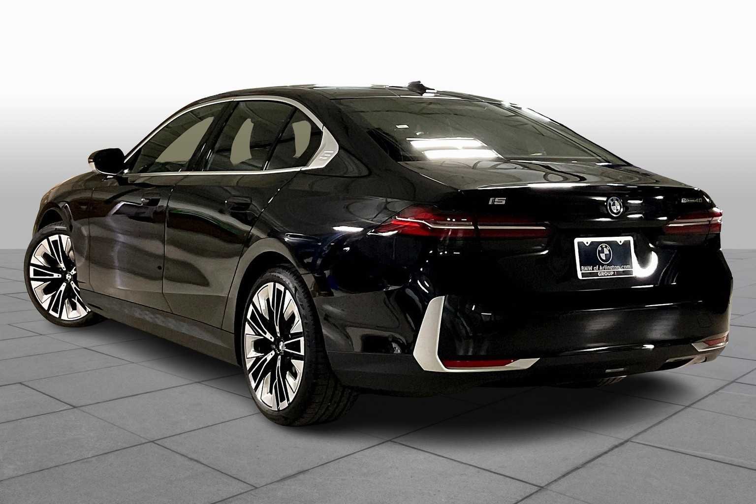 Used 2026 Black Sapphire Metallic BMW eDrive40 image 12