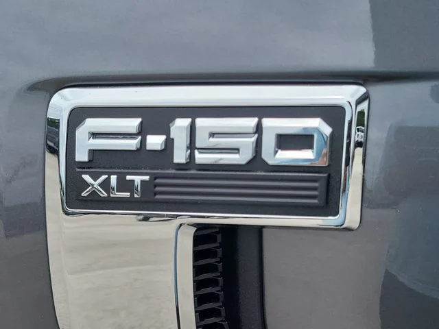 New 2026 Gray Metallic Ford XLT image 9