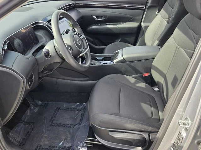 Used 2024 Silver Hyundai SE image 10