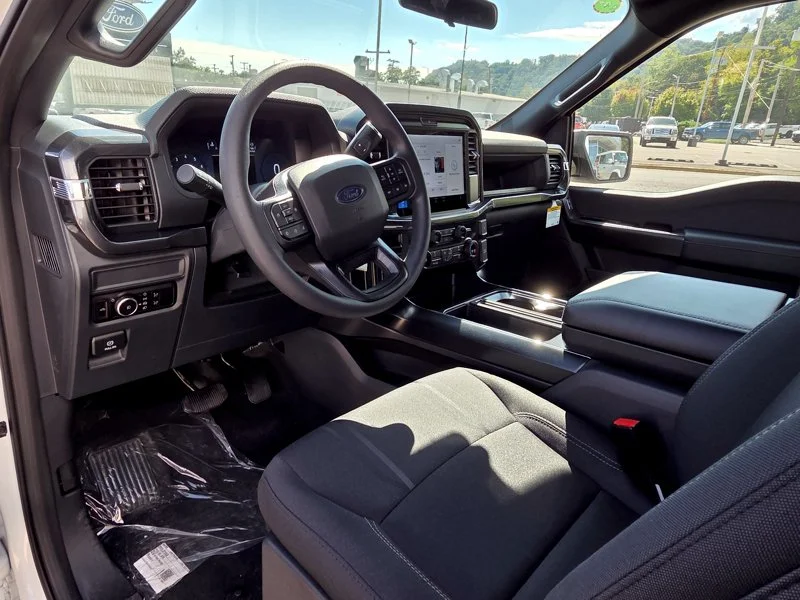New 2026 Oxford White Ford STX® image 23