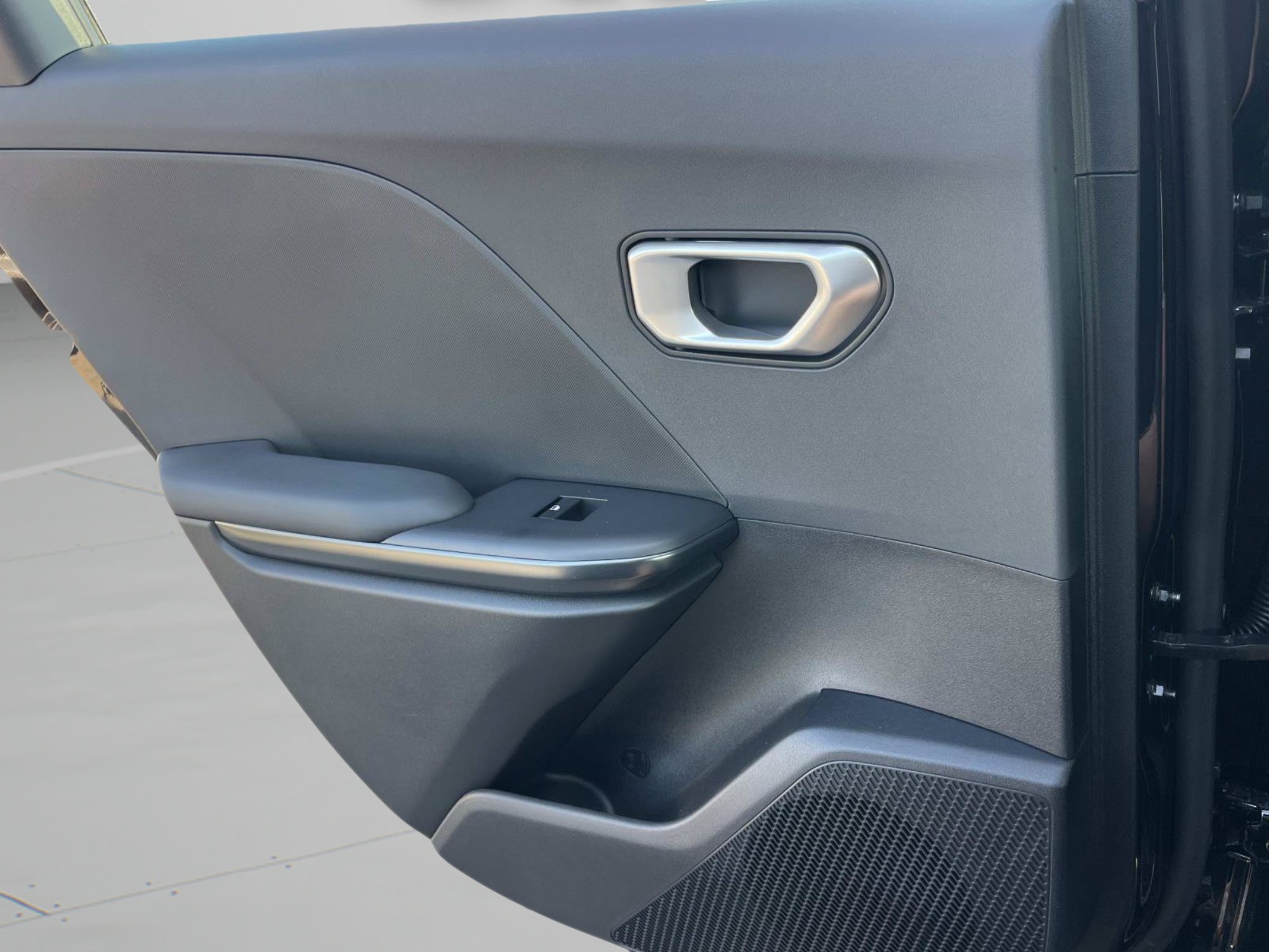 New 2026 Aurora Black Pearl Kia LXS image 14