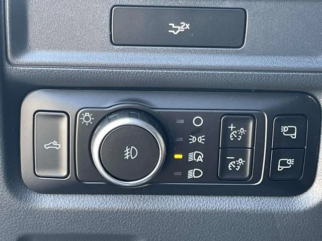New 2026 Gray Ford XLT image 25
